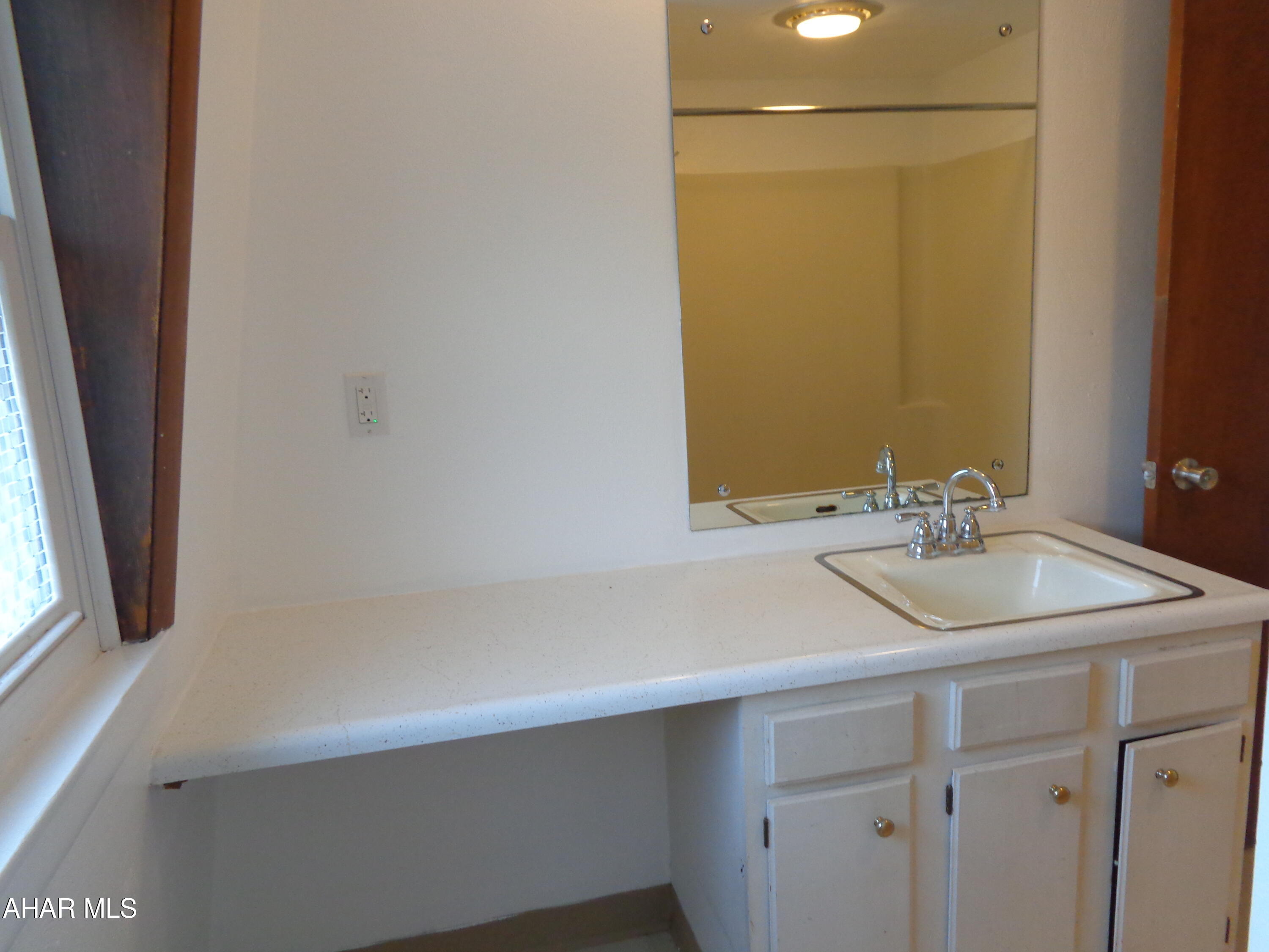 Maple Hollow - Residential