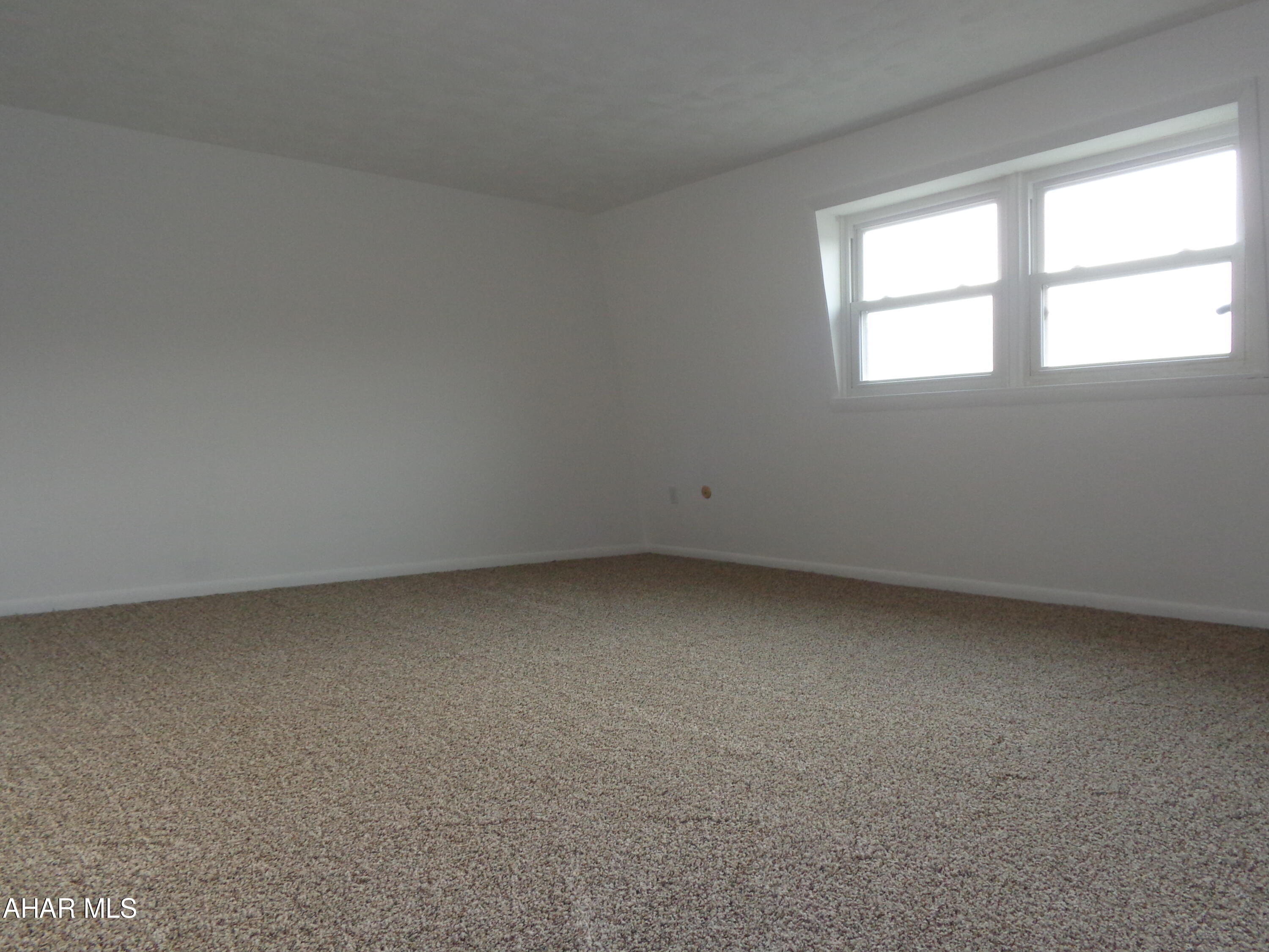 Maple Hollow - Residential