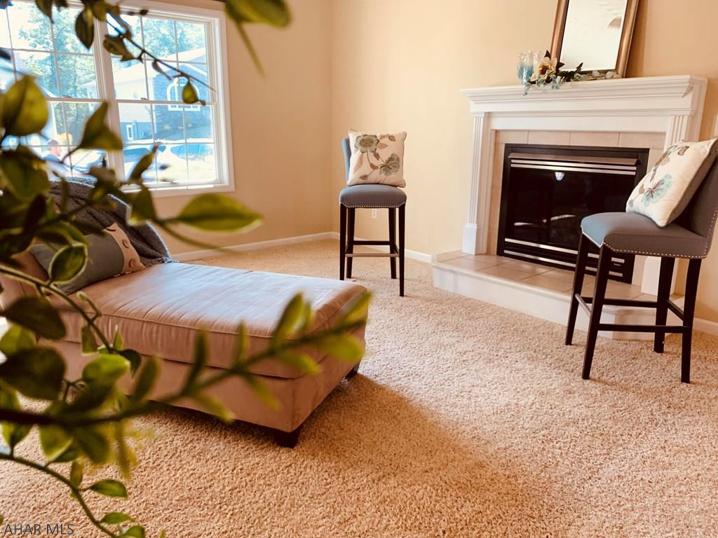 Church Hill Manor - Residential