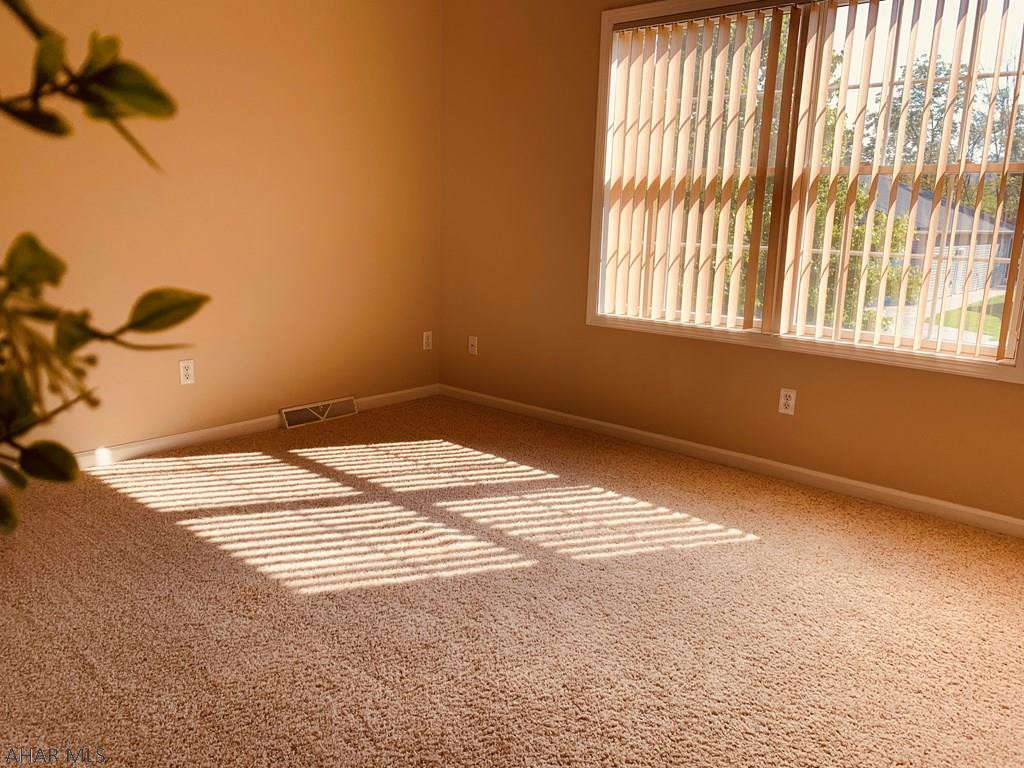 Church Hill Manor - Residential