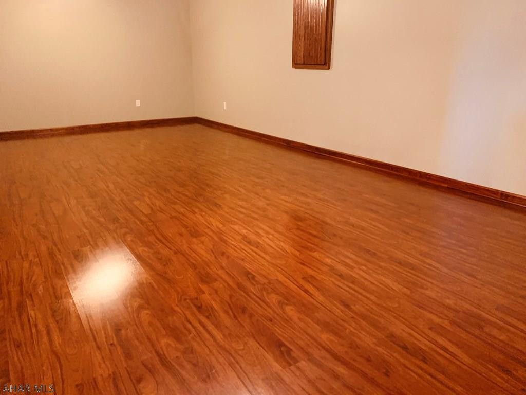 Church Hill Manor - Residential