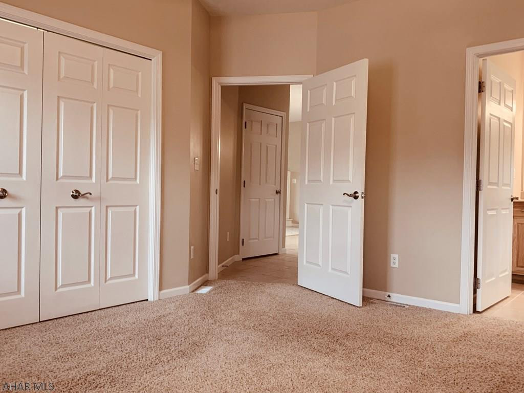 Church Hill Manor - Residential