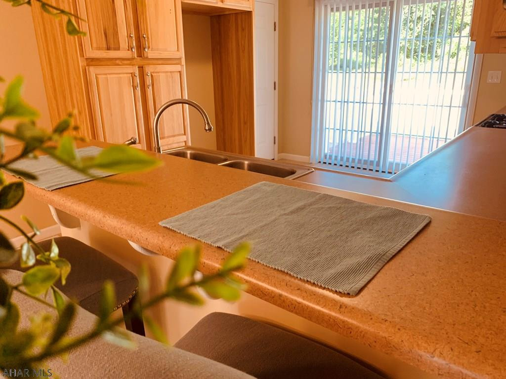 Church Hill Manor - Residential