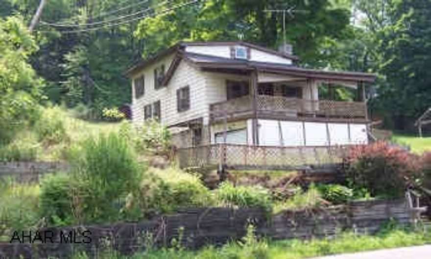sold "as is"  fixer-upper in Northwood.