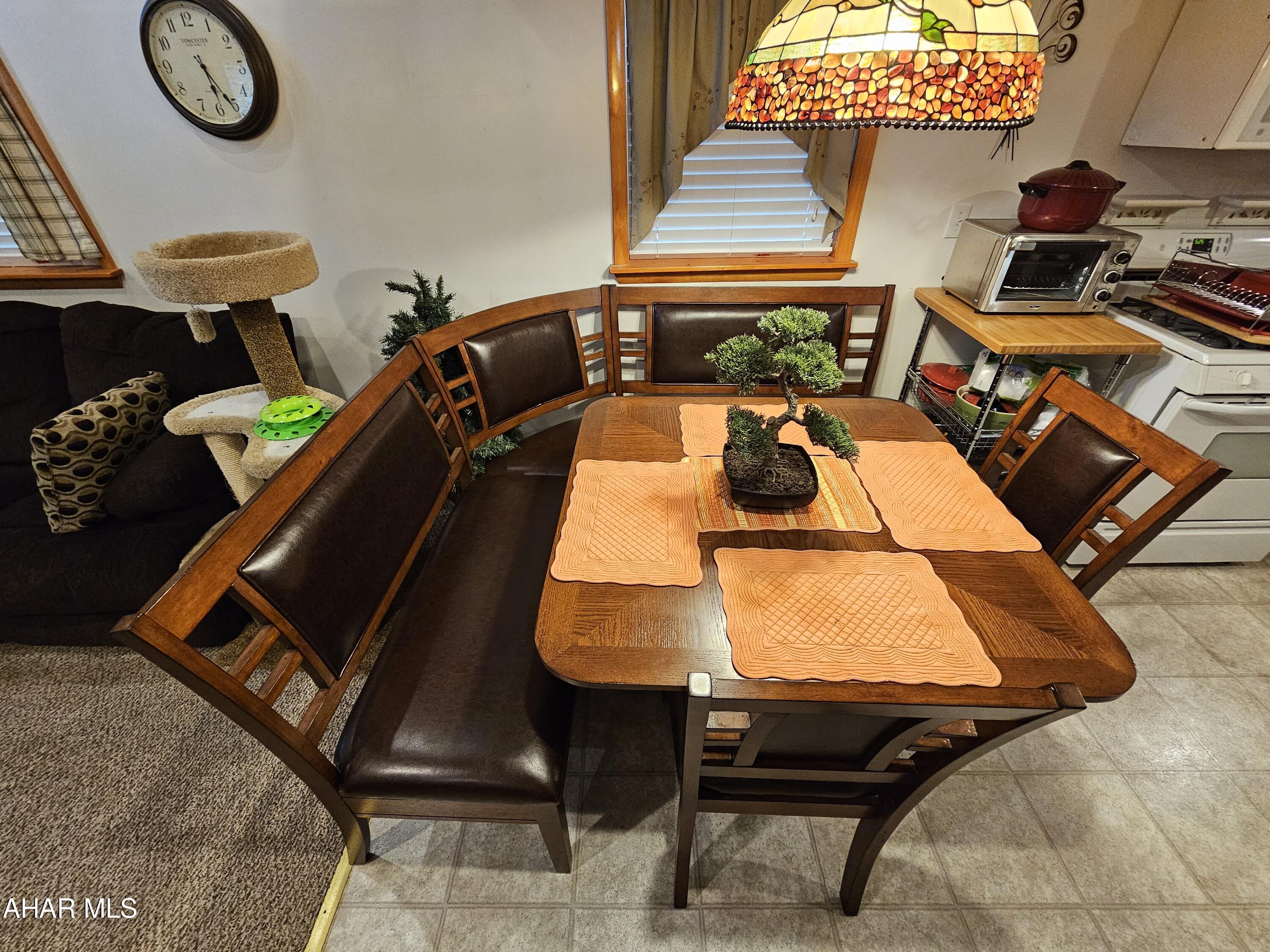 Glendale Yearound - Residential