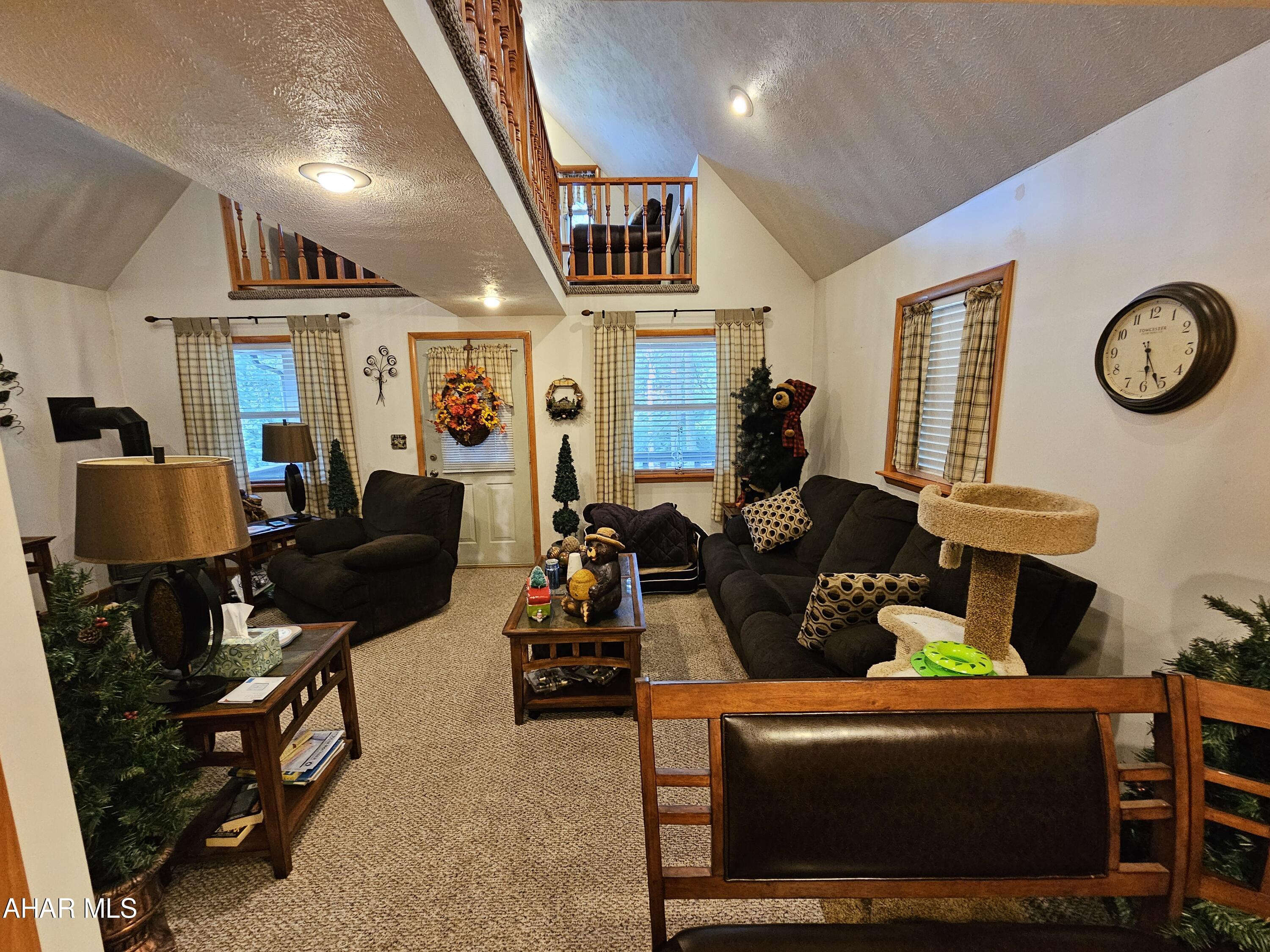 Glendale Yearound - Residential