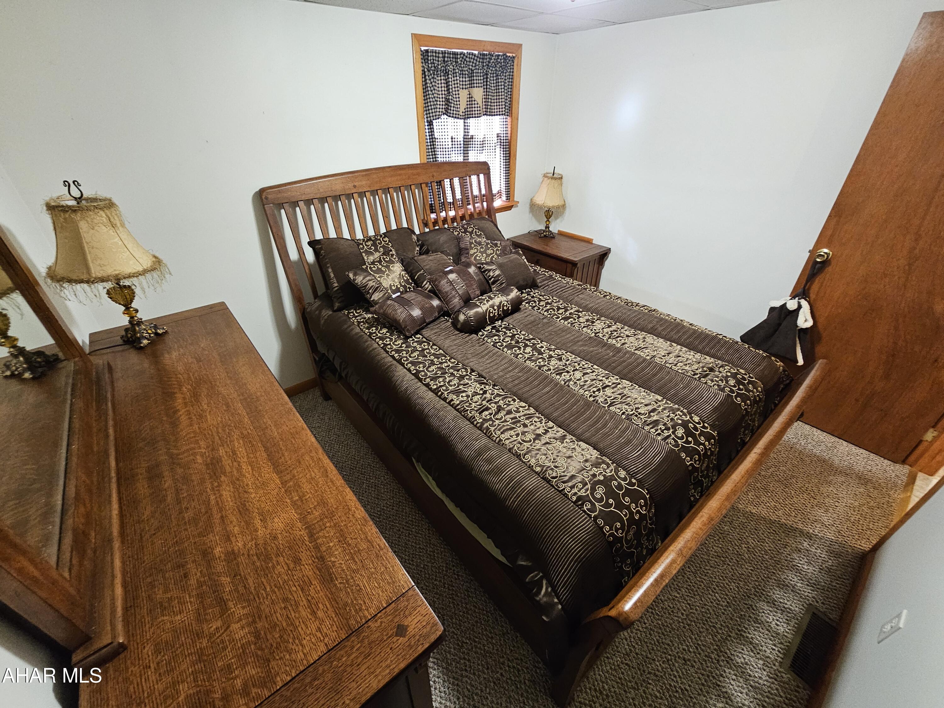 Glendale Yearound - Residential