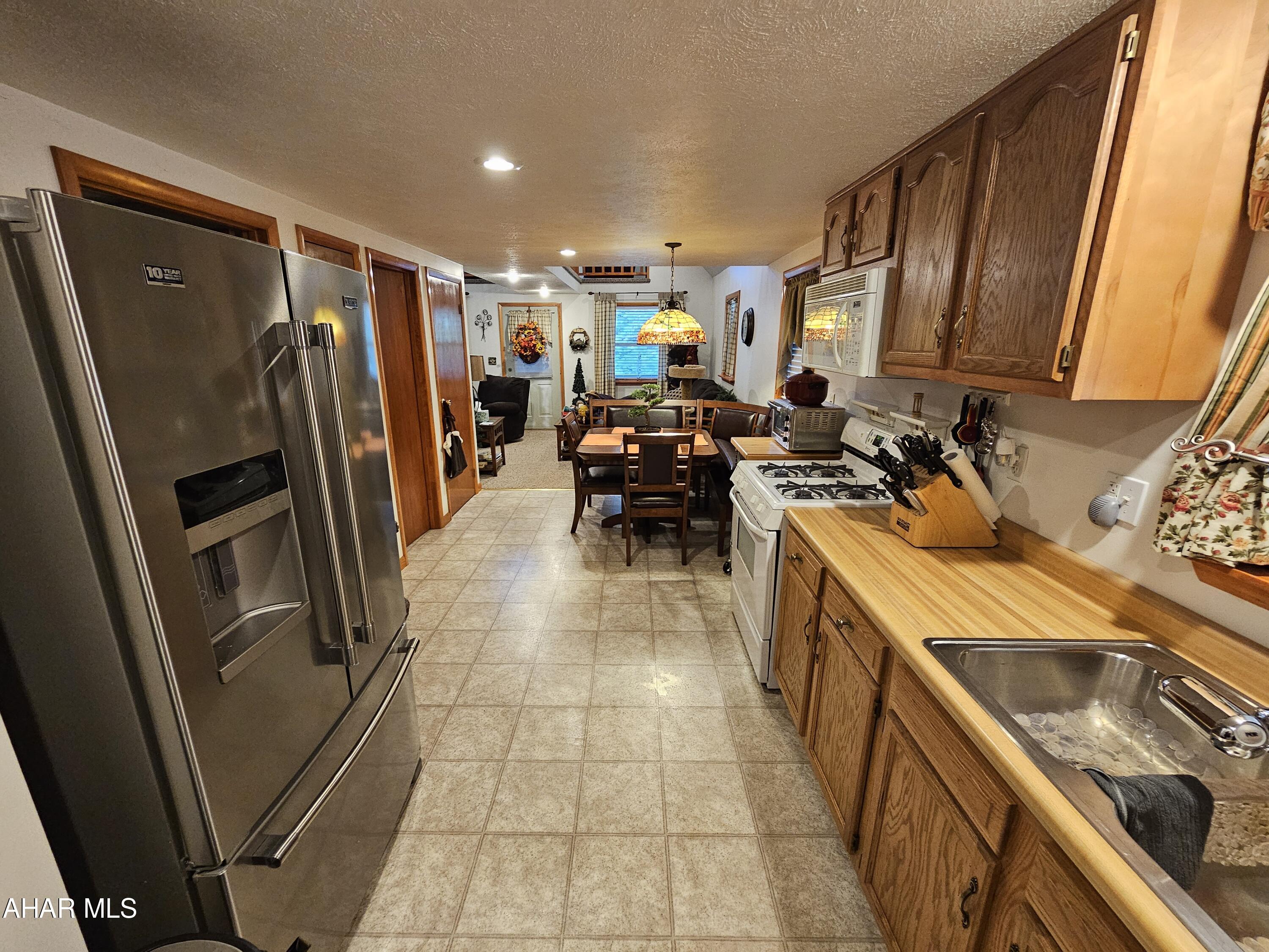 Glendale Yearound - Residential