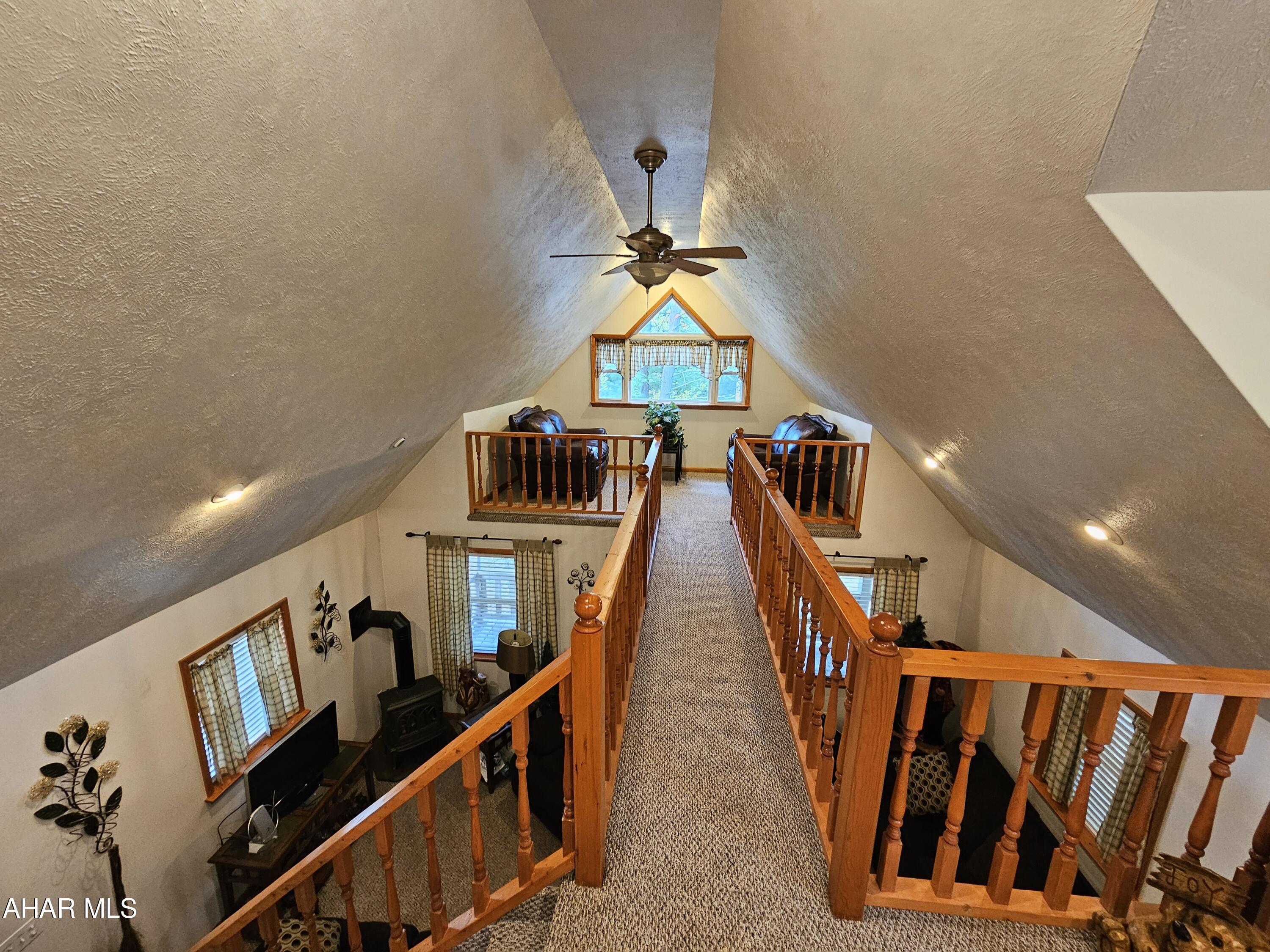 Glendale Yearound - Residential