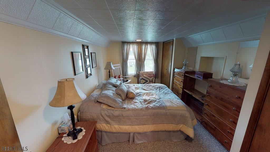 Lower Brush Mountain Road - Residential