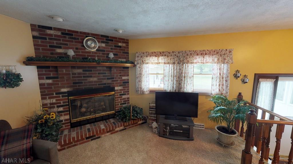 Lower Brush Mountain Road - Residential