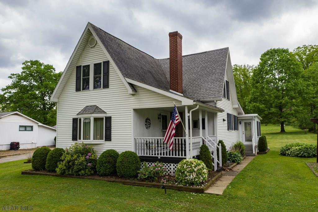 Lower Brush Mountain Road - Residential