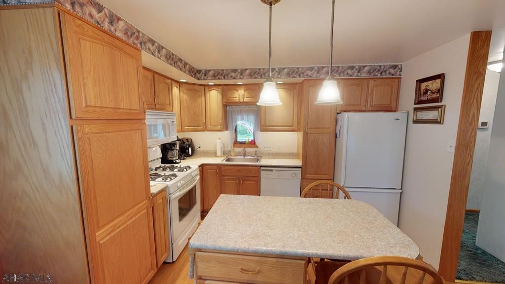 Lower Brush Mountain Road - Residential