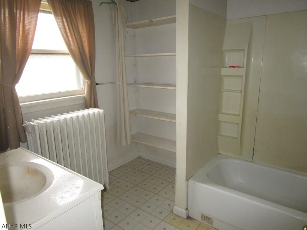 Unknown - Residential Income