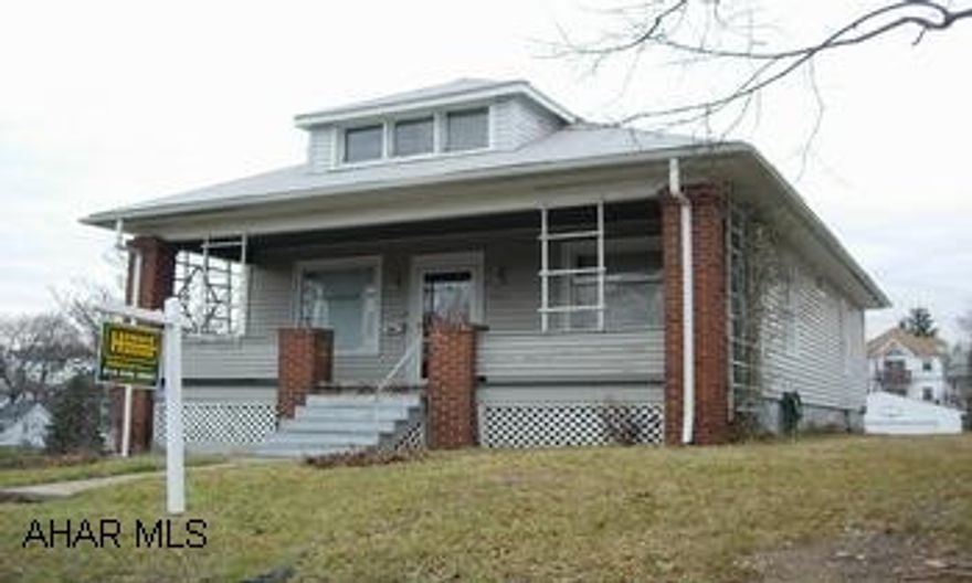 Nice house in great neighborhood.