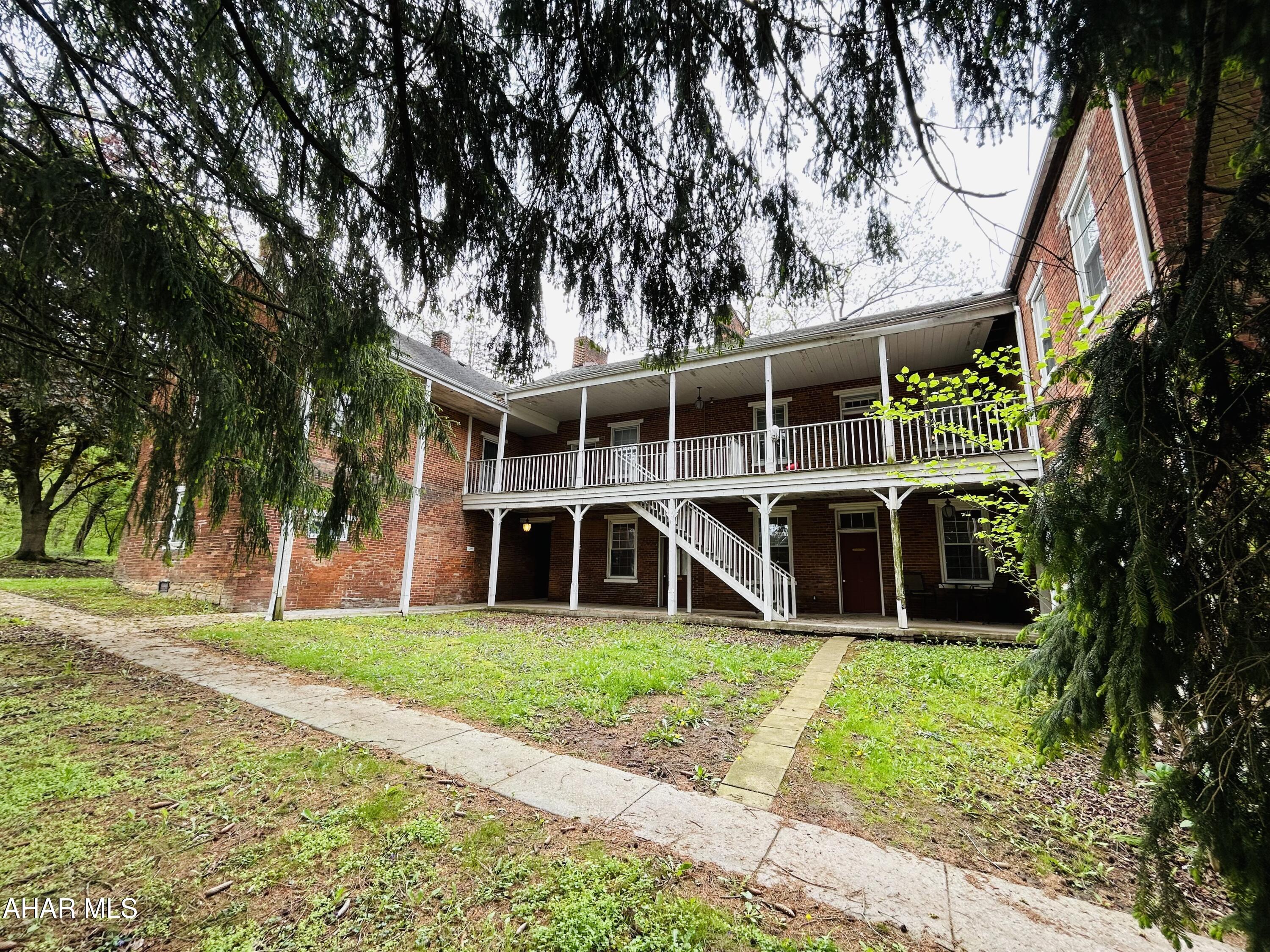 Hollidaysburg - Commercial Sale