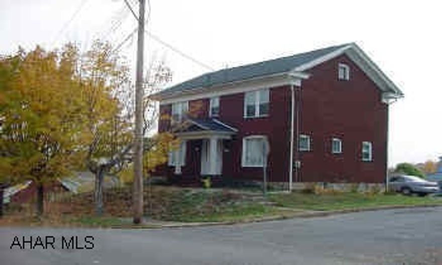 2 STORY BRICK COLONIAL FANTASTIC!  UPDATED AND CHARMING BRICK COLONIAL IN CALVERT HILLS!  OAK KITCHEN, GAS LOG FIREPLACE, SIDE PRIVATE PORCH WITH A BEAUTIFUL VIEW, 1 CAR GARAGE, LANDSCAPING, AND MORE!  CALL MIKE MANGIA FOR THIS ONE!