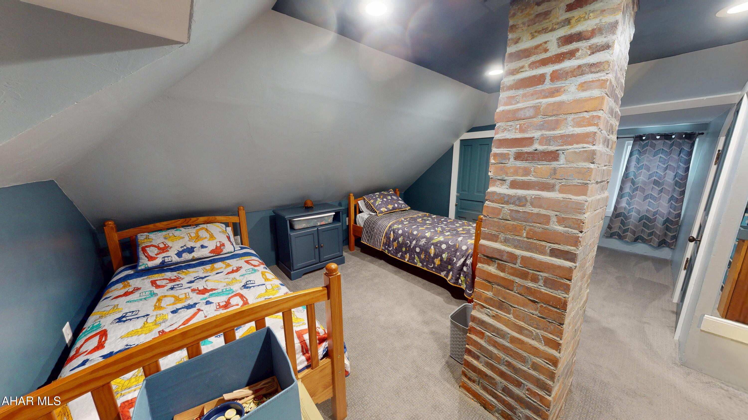 Hollidaysburg - Residential