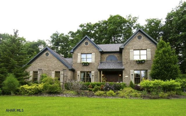 Stonehedge - Residential