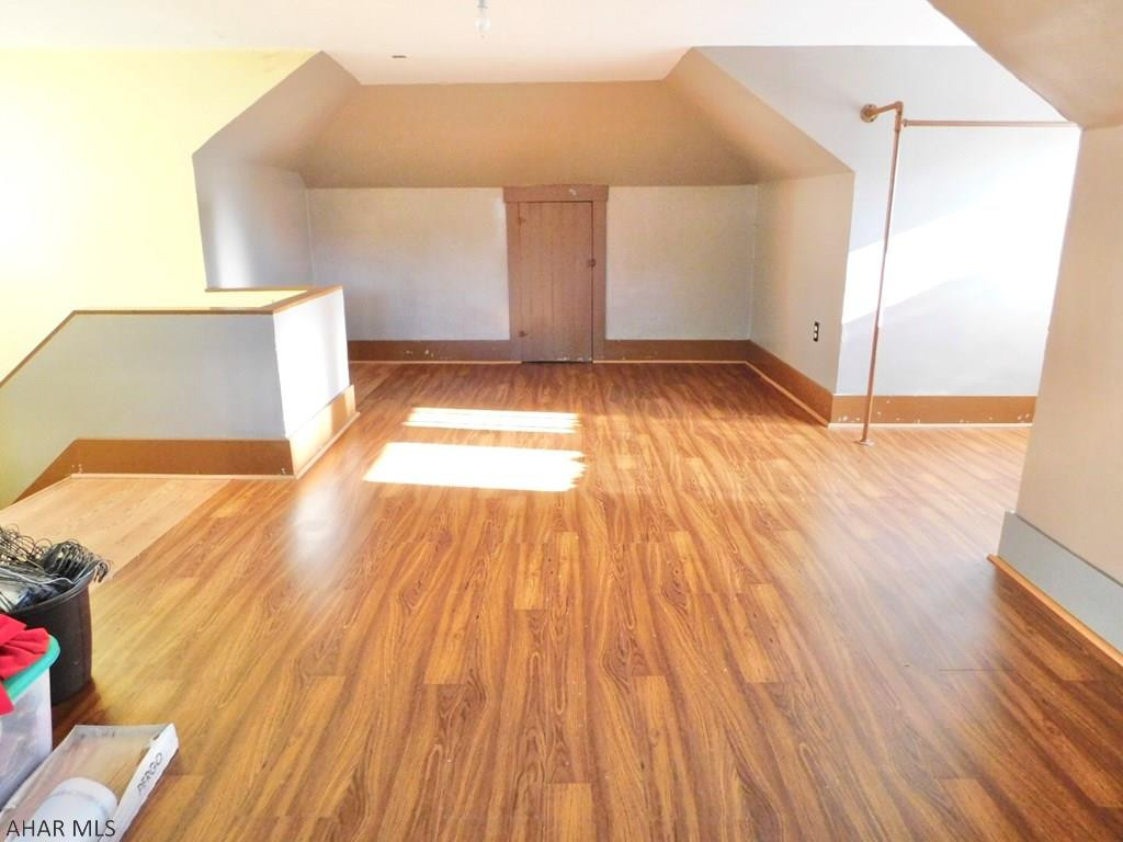 Juniata - Residential