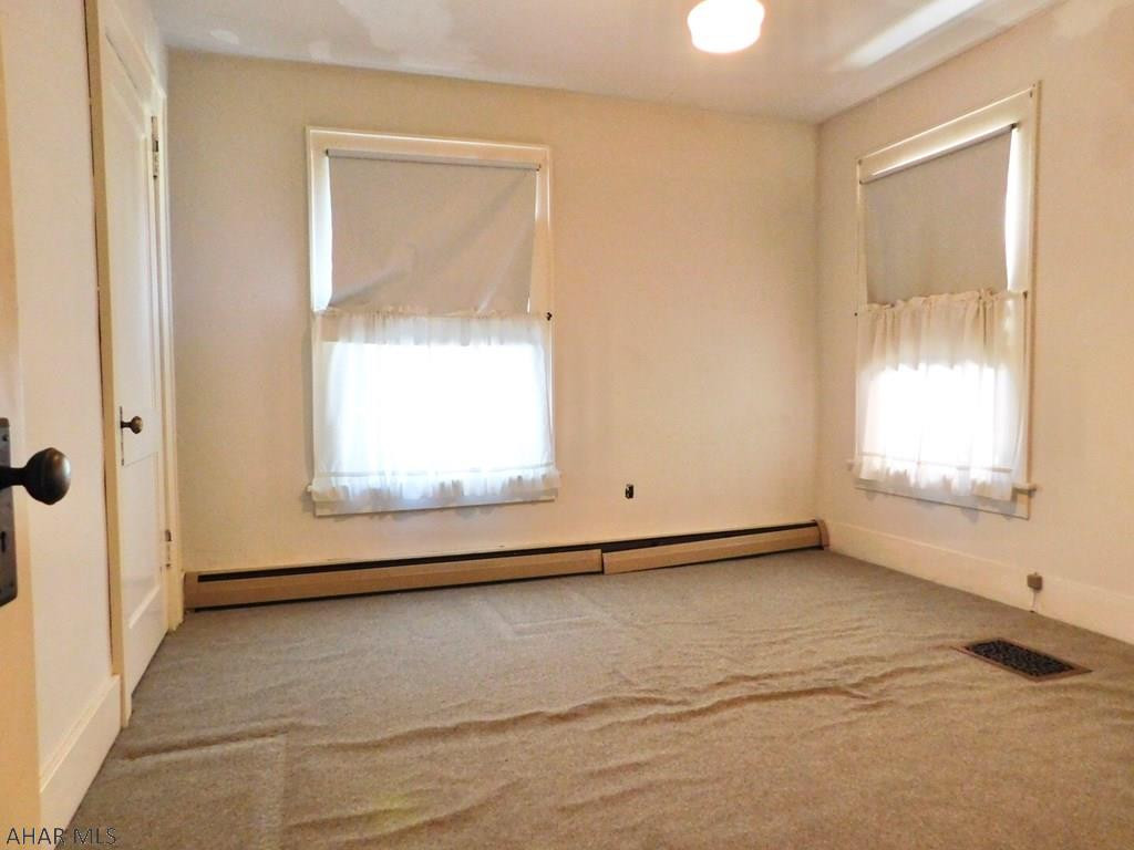 Juniata - Residential