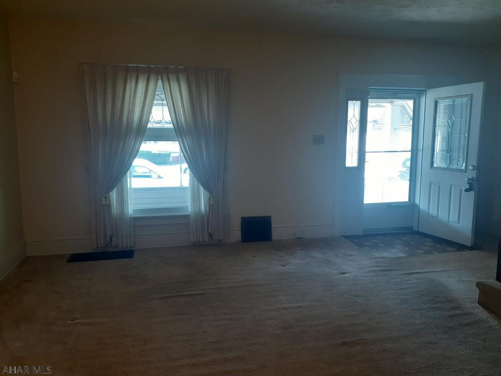 Juniata - Residential