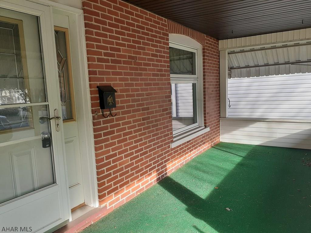 Juniata - Residential