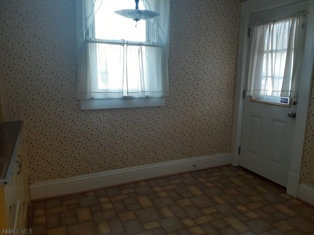 Juniata - Residential