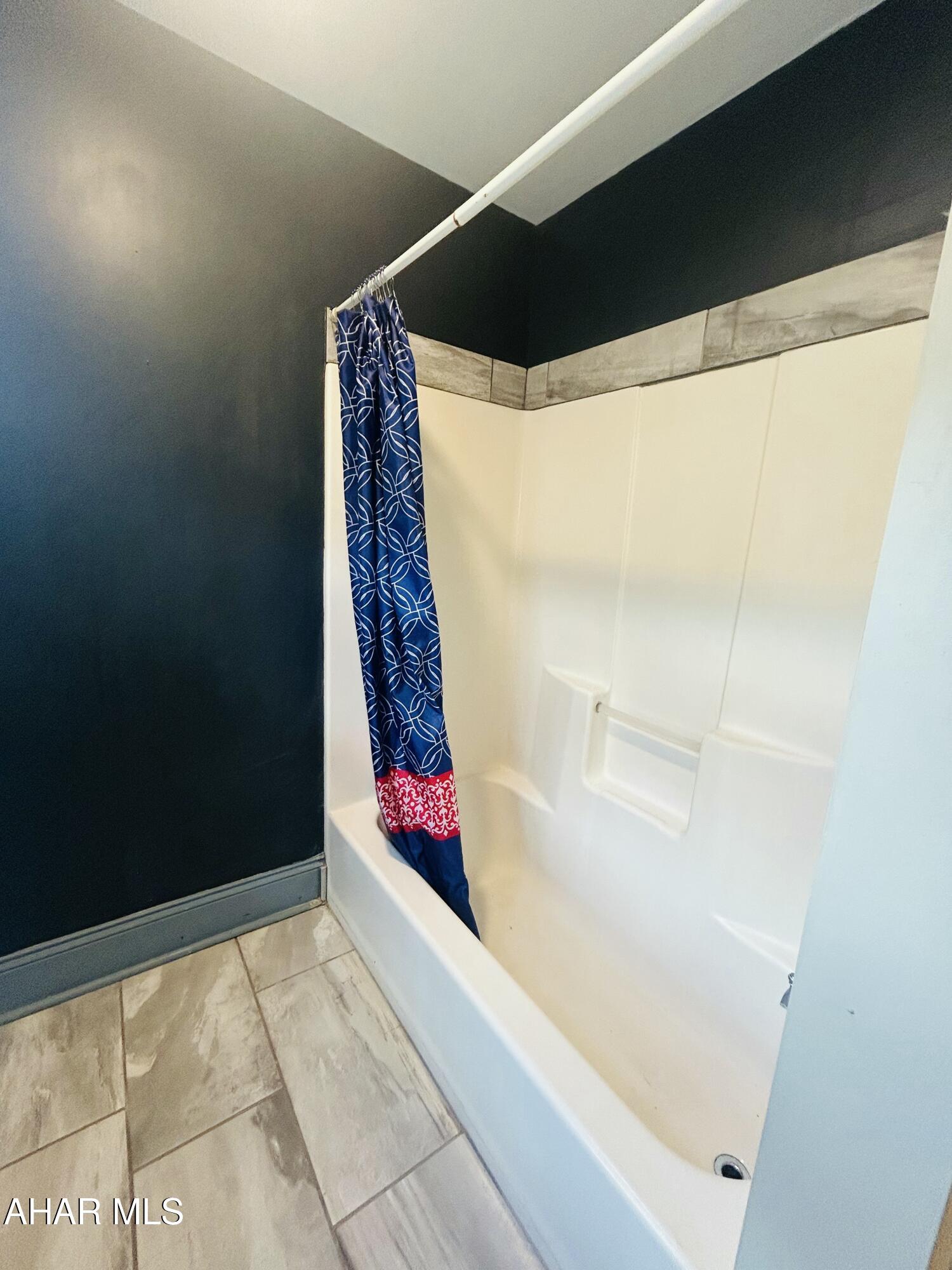 Juniata Gap - Residential