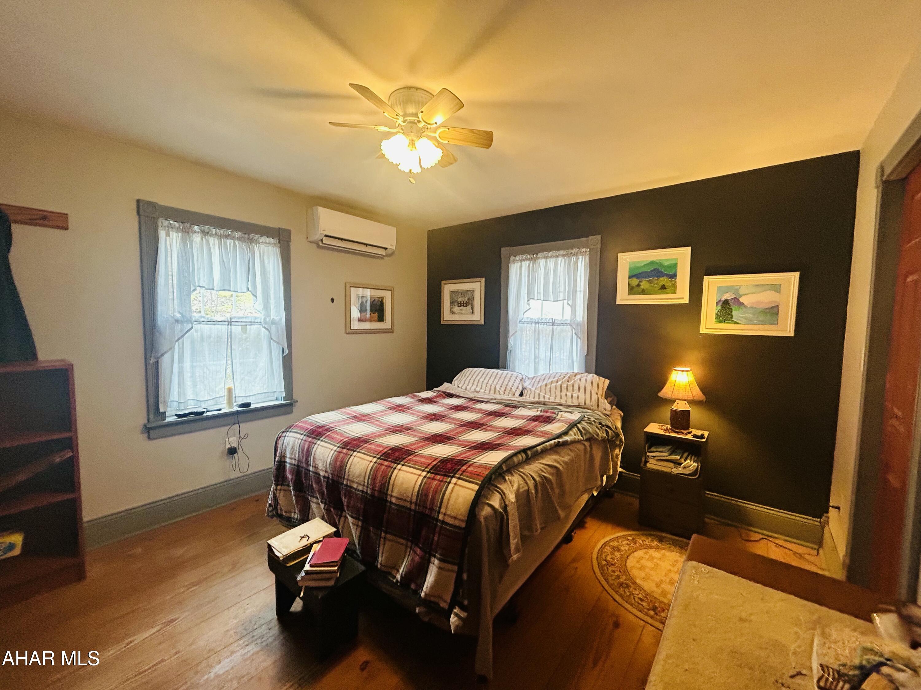 Juniata Gap - Residential