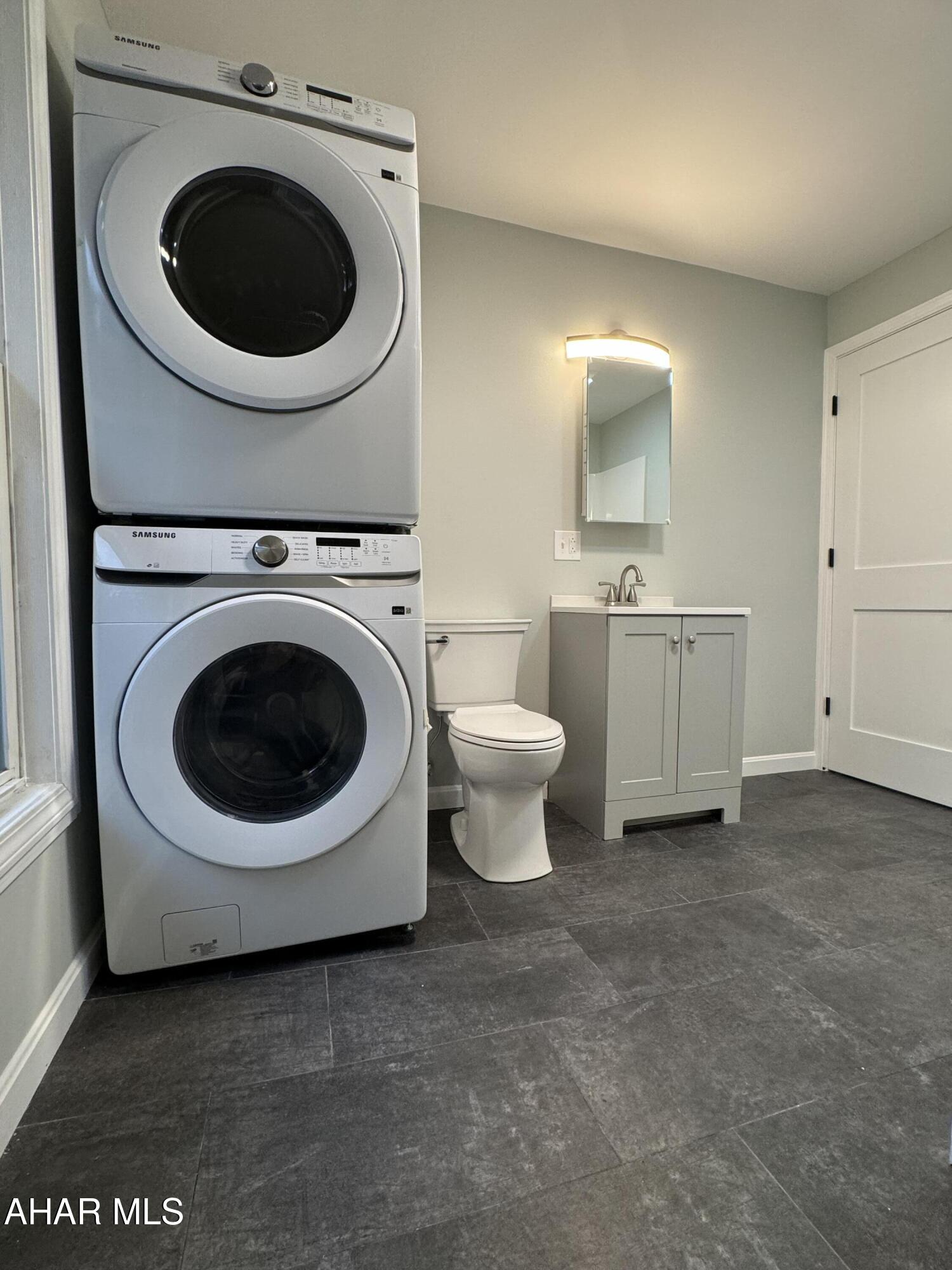 Llyswen - Residential