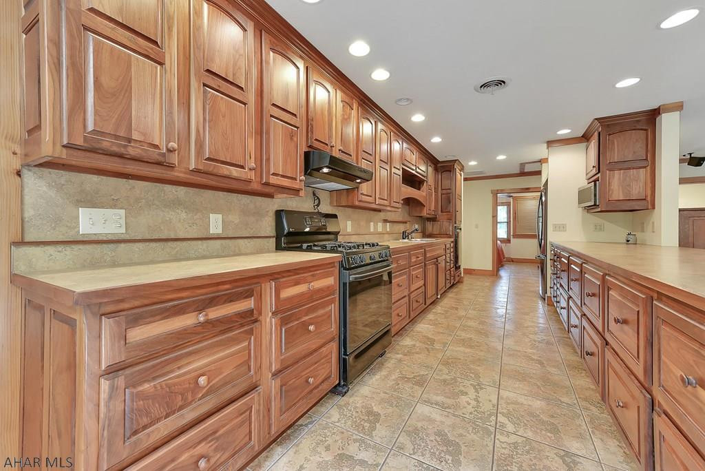 Unknown - Residential