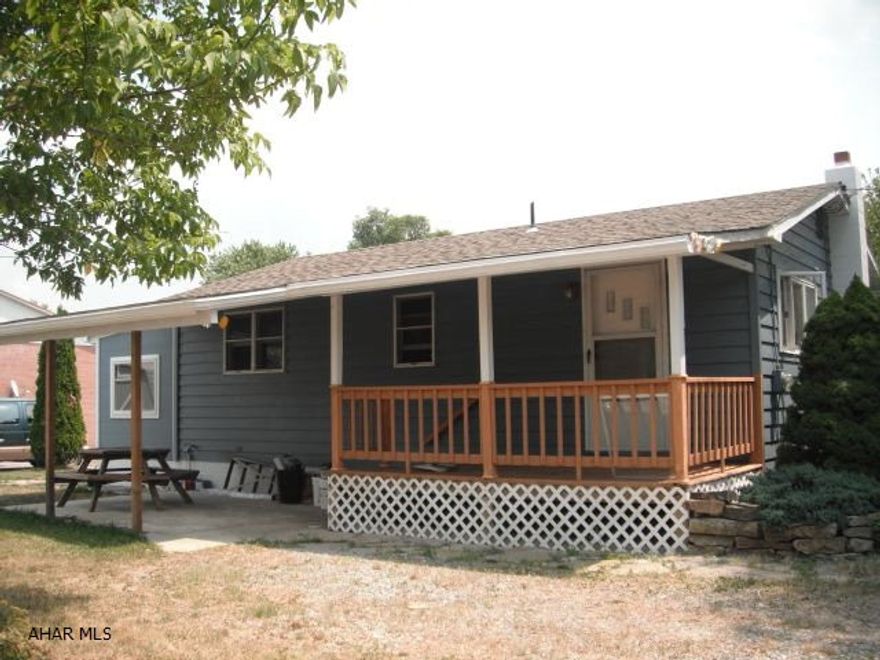 Adorable, cozy, low maintenance 1 story bungalow. Room off kitchen could be 2nd bedroom or dining area, patio, shed - low taxes