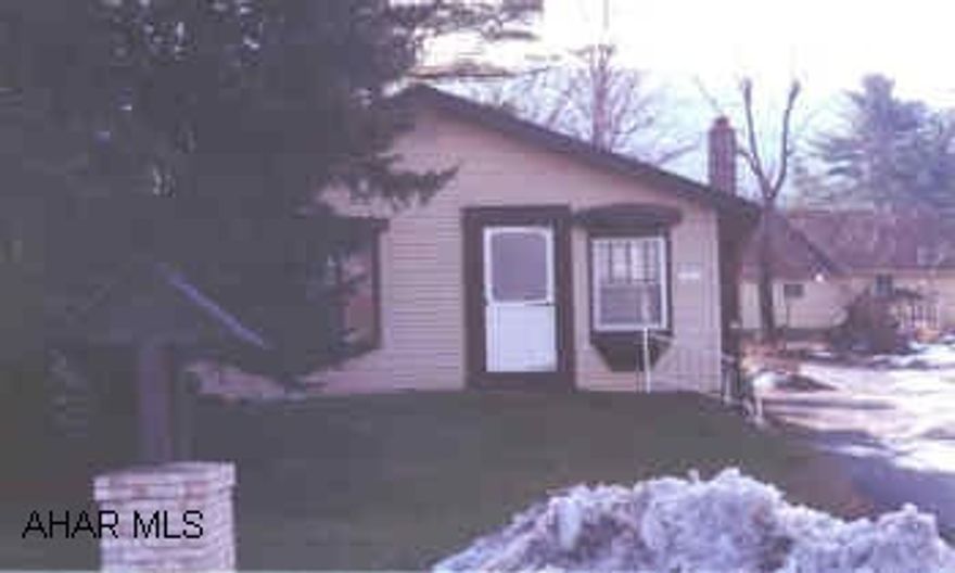 One story home in Bellmeade area.