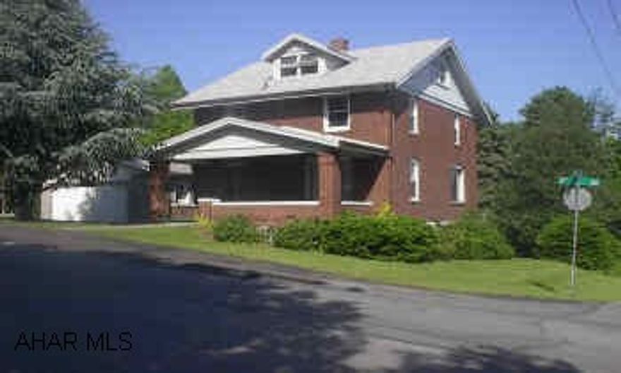 No Showings until 6/20/05. Fantastic Large brick home on beautiful corner lot in Highland Park Area.
