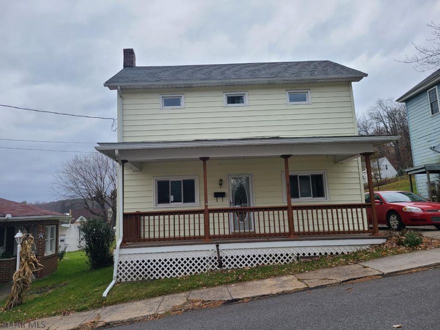 Very well maintained home in a quiet neighborhood. Newer windows and roof are just a couple recent updates. Walking distance to town, and easy access to Rt. 22. Level backyard is perfect for entertaining. Call today to schedule your walk through!!