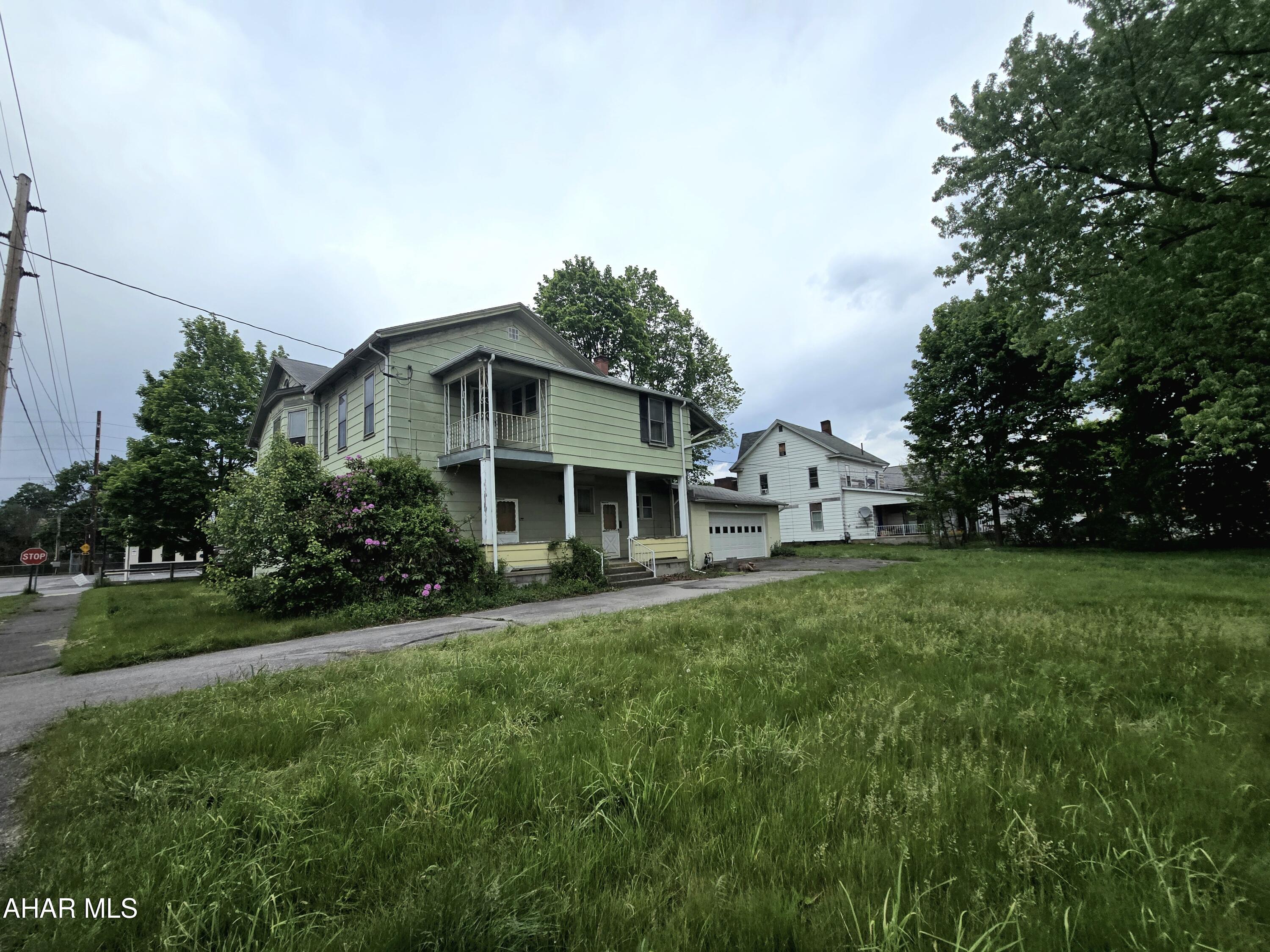 Bellwood Boro - Residential