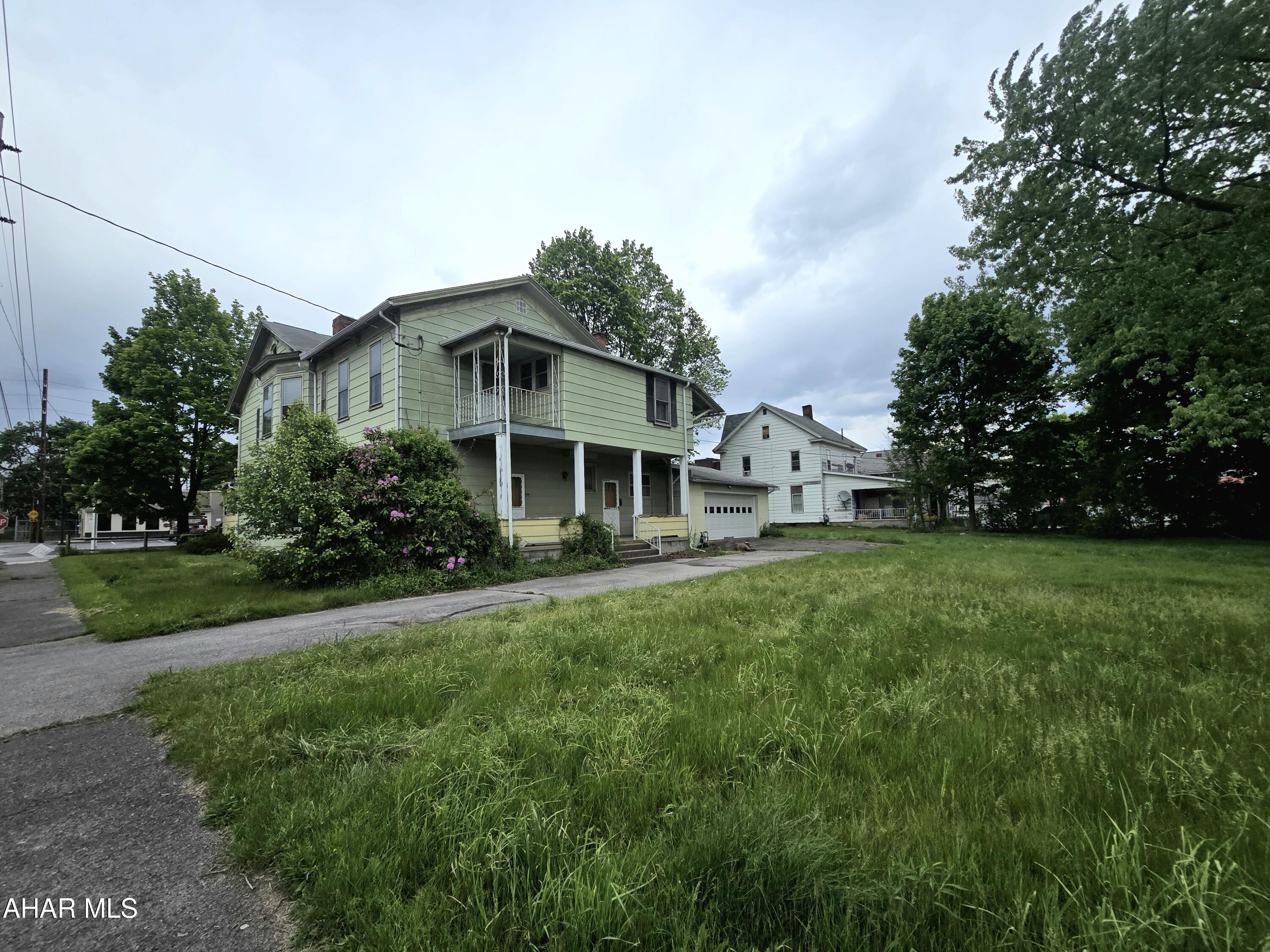Bellwood Boro - Residential