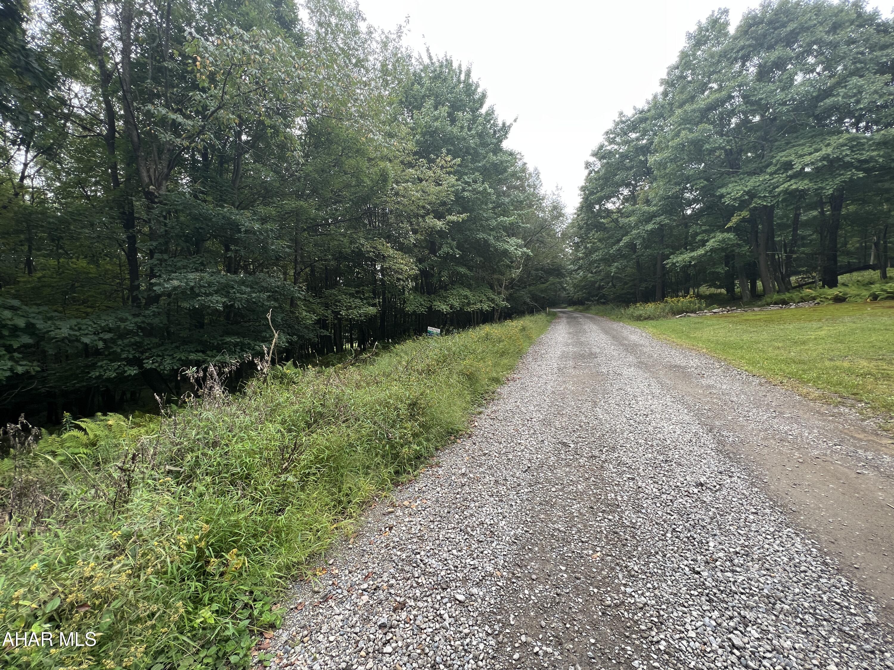 Folmont - Commercial Sale