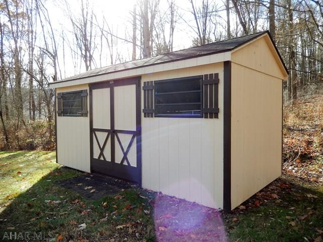 Sinking Valley - Residential