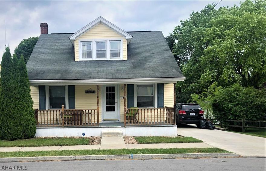 Charming Cape Cod home in the heart of Roaring Spring Borough. This 3 bedroom, 1 bath home features new carpet throughout, a large & spacious master bedroom with double walk-in closets, a large eat-in kitchen, and plenty of space to entertain guests. In the winter, you can entertain family & friends in the large finished family room in the basement with fresh new carpet. In the spring/summer/fall, the eat-in kitchen has access to the large covered back deck which is perfect for entertaining or relaxing with a view of the large flat fenced-in back yard, with a freshly mulched fire pit area & swing set - a great lot size in the borough. There's also a large uncovered level of the deck perfect for sunbathing or grilling. Come see for yourself!