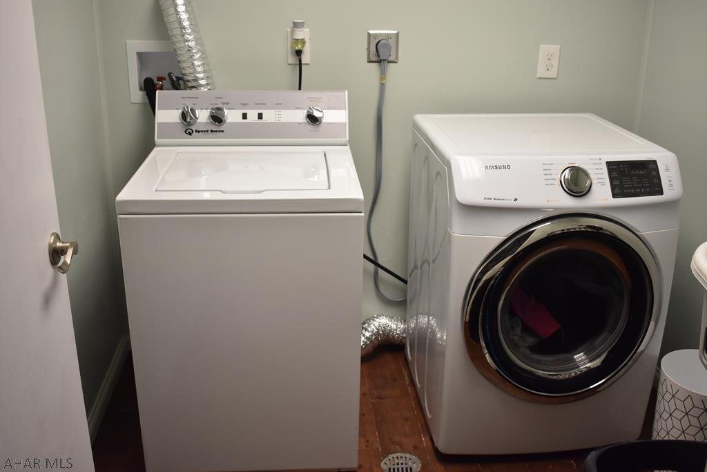 Rolling Hills - Residential