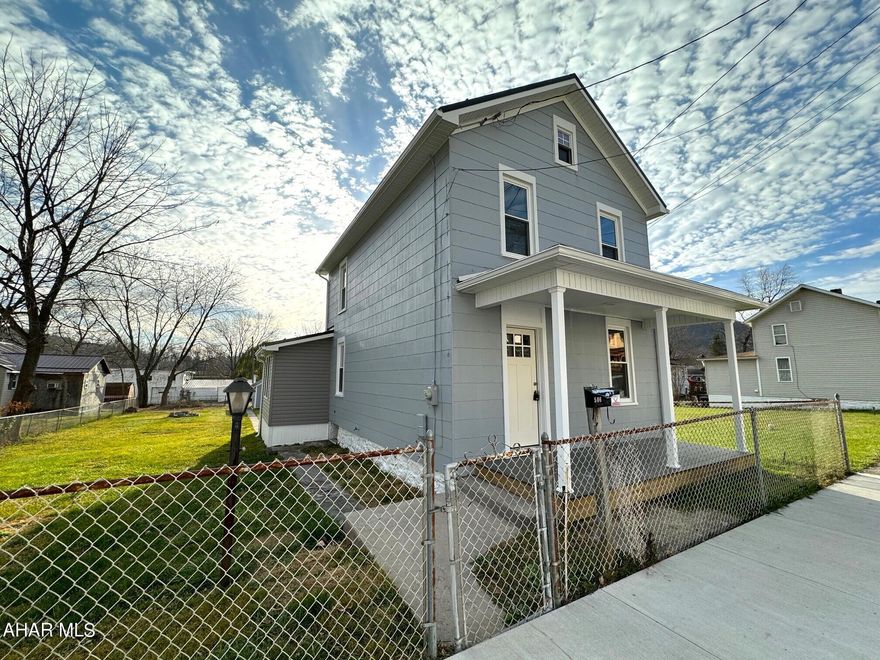MOVE-IN-READY!!! This home has just been updated and remodeled. New roof, added main level laundry room, new kitchen, baths, floor coverings, light fixtures, paint inside and out, doors, trim and other updates. This a three bedroom home with 1.5 baths, living room, kitchen, dining room and laundry room. Full basement, walk-up attic with floor, oil hot water heat, and 100 amp electric. Large street to alley lot that is fenced. One-car detached garage and off street parking. Convenient location in the Everett borough close to all supporting amenities.