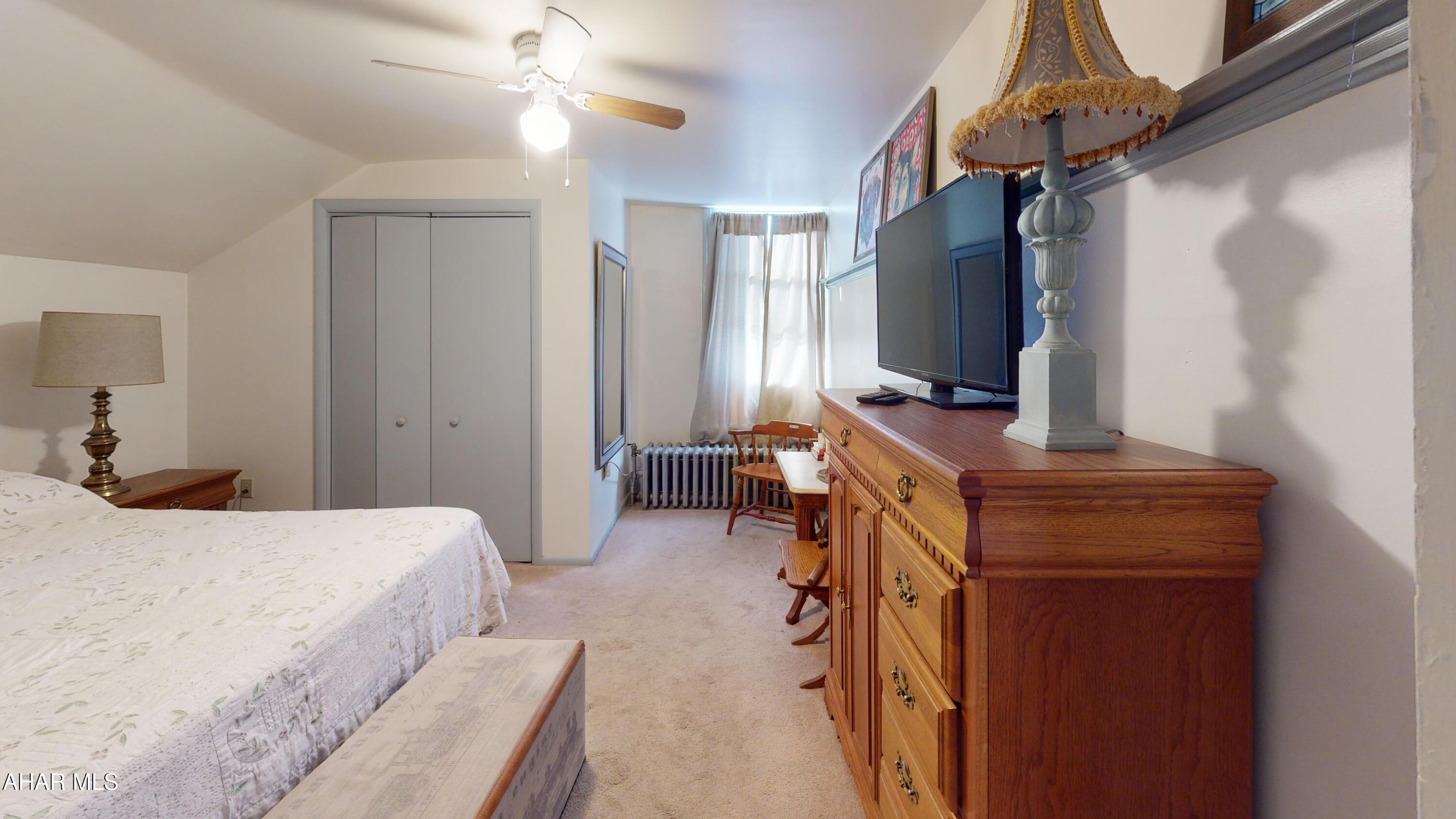 Hollidaysburg - Commercial Sale