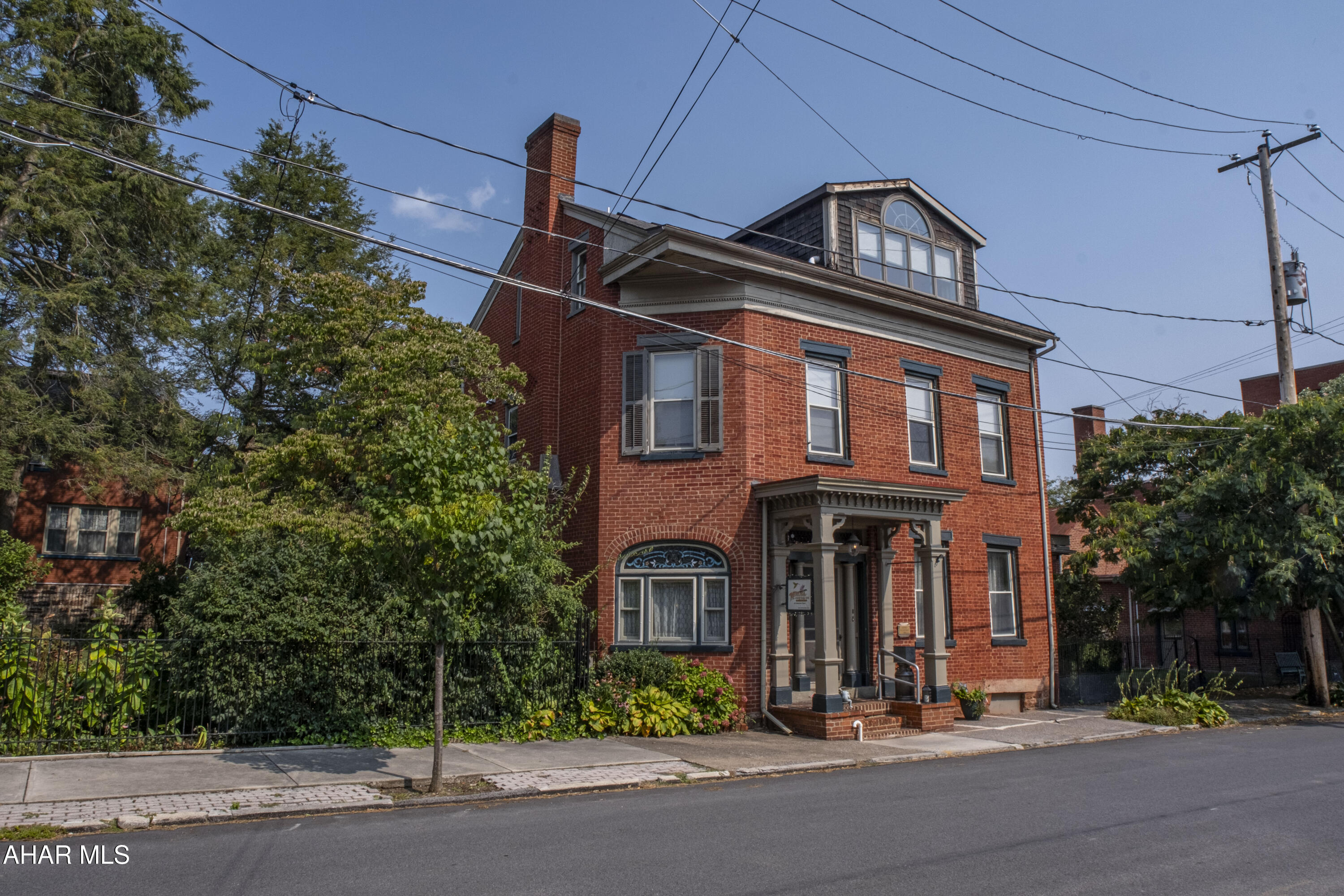 Hollidaysburg - Commercial Sale