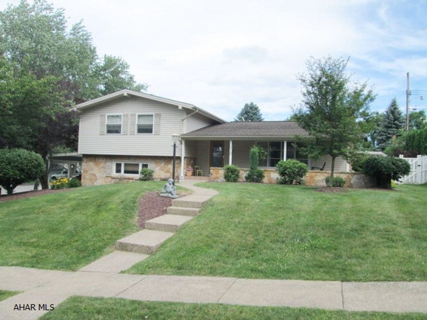 Immaculate multi-level, 3 BR, 2.5 BA home on a corner lot in Highland Park. Gourmet kitchen with granite counters, stainless steel appliances and bright nook area. Main level features vaulted ceilings in LR and Formal DR. Ground level family room shows stone gas log fireplace and leads out to spacious, heated pool with...yes, a hot tub. Lower level features family room, wet bar and office area. Don't miss the heated floor in the master bedroom suite. Don't miss the rare opportunity in Altoona.