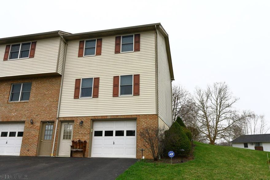 The owners invite you to see this charming townhouse in the Penn Farms area of Duncansville, PA. This home is an end-unit that includes a garage with finished bonus room in the basement. Upstairs you'll find a fully furnished eat-in kitchen with built-in microwave, which opens to a very spacious living room. Walk out of the kitchen onto the deck to enjoy the back yard. The 2nd floor includes a master bedroom connected to a Jack and Jill bathroom - along with a second bedroom. With so much to offer - ask to see this house today!