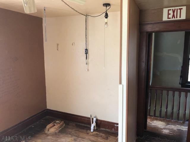 Unknown - Residential