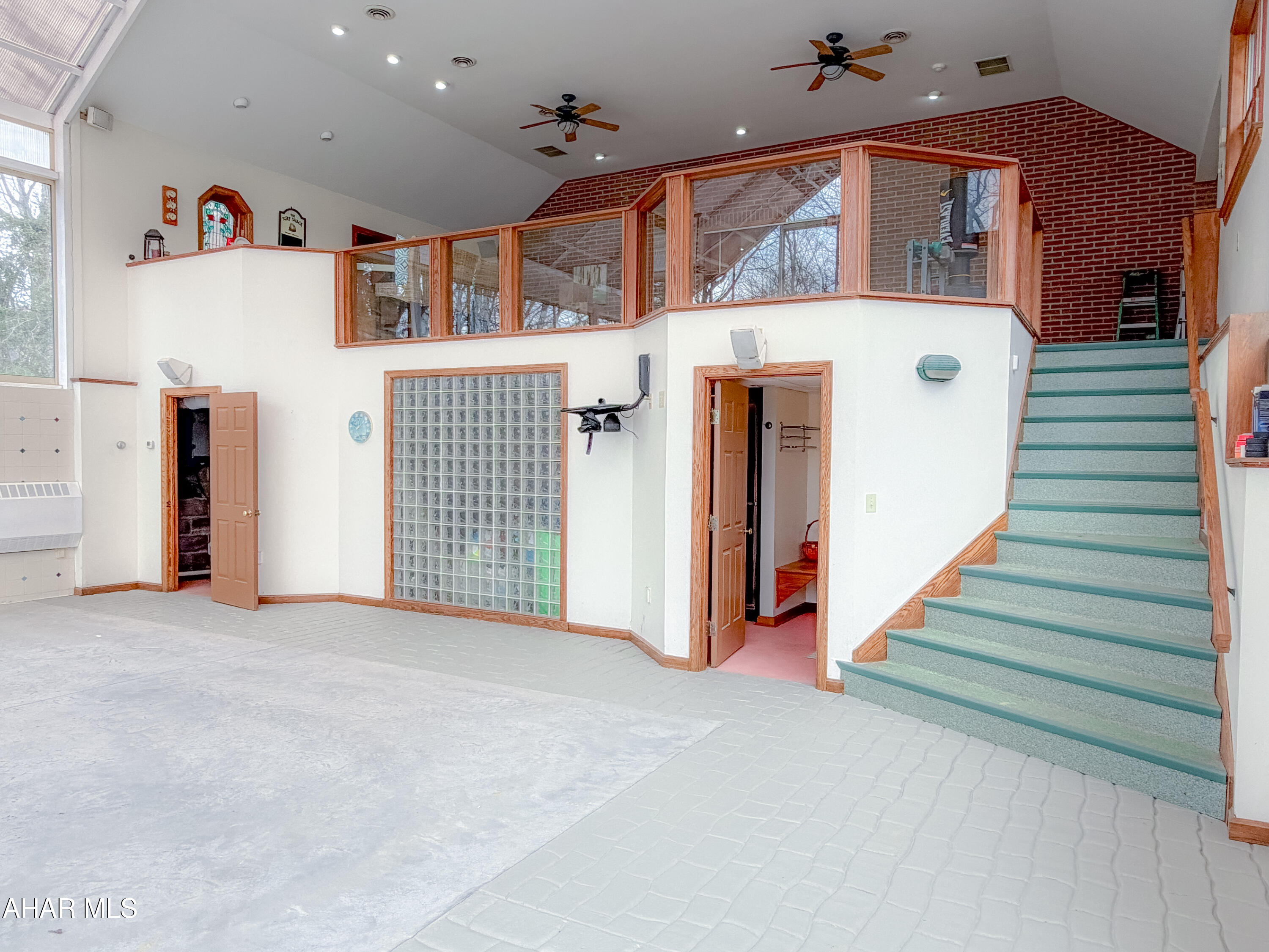 Stonehedge - Residential