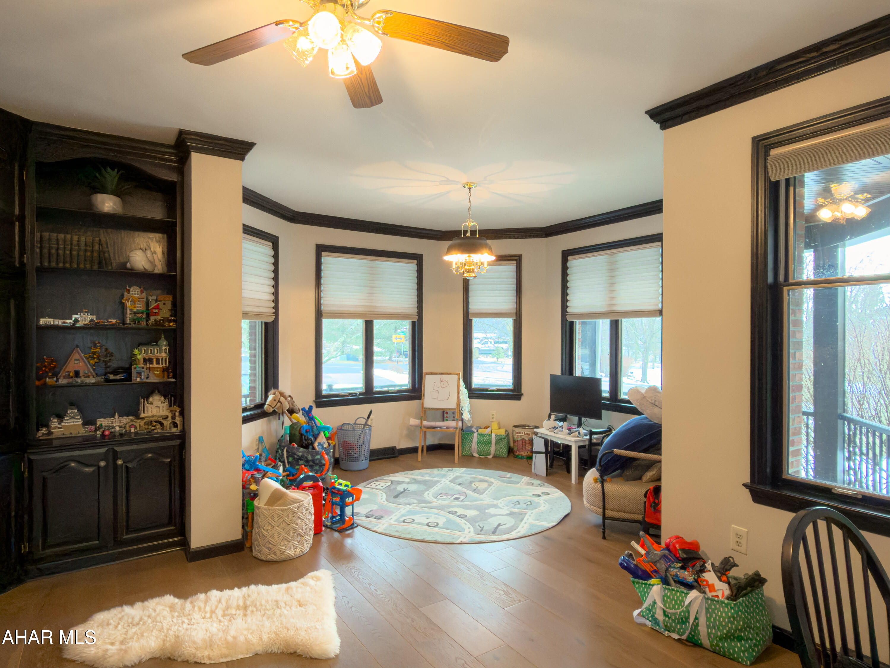 Stonehedge - Residential